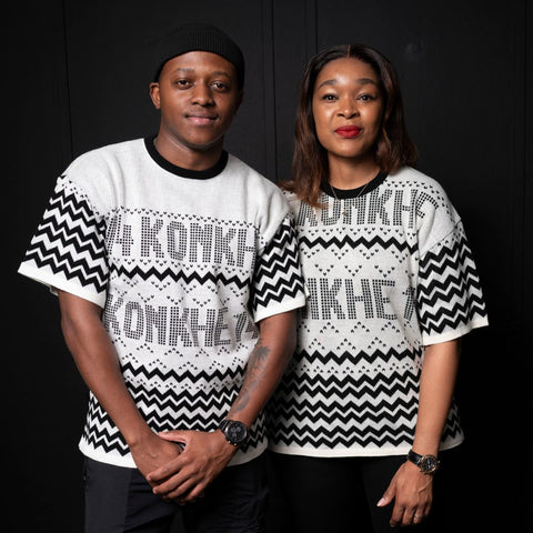 Konkhe 14 Knitted off-white Unisex oversized T-shirts