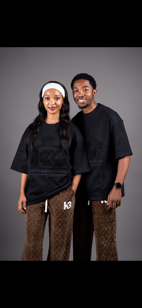 Konkhe Heavyweight Classic Unisex Oversized T-Shirts- The Black Crown