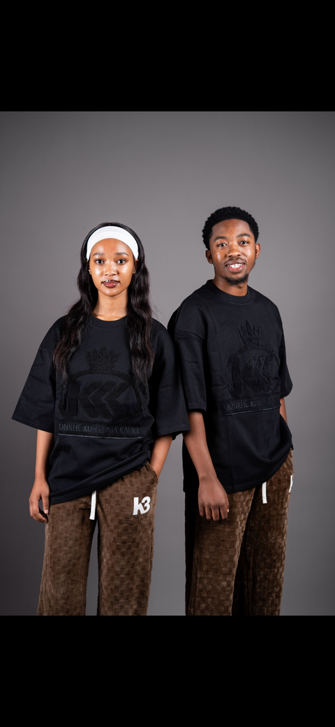Konkhe Heavyweight Classic Unisex Oversized T-Shirts- The Black Crown