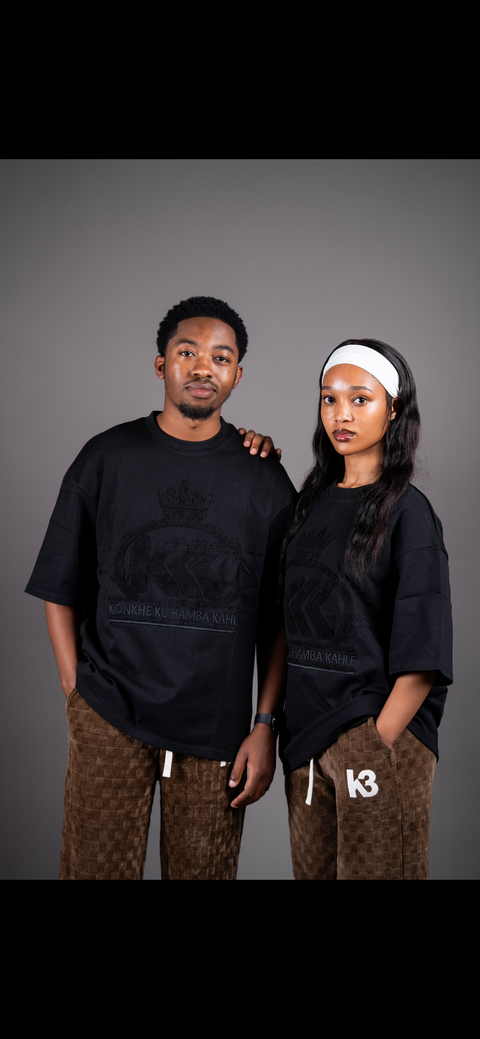 Konkhe Heavyweight Classic Unisex Oversized T-Shirts- The Black Crown