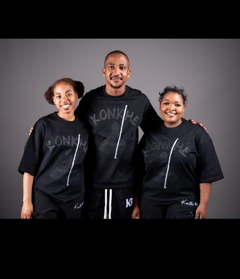 Konkhe Black Mokorotlo Oversized Unisex T-shirts