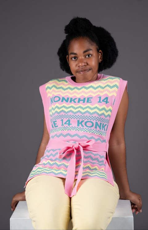 Konkhe 14 Pink Bib Vest Knitted