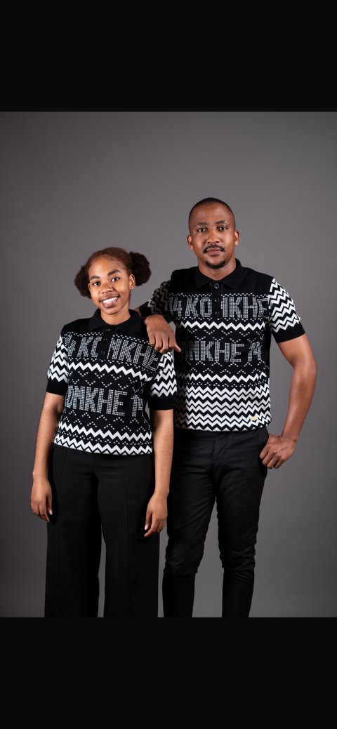 Konkhe 14 B/W Knitted Golfer