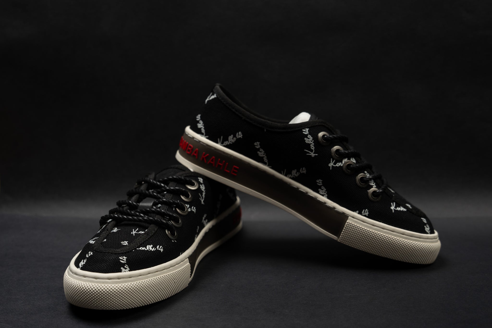 Konkhe 14 Branded(Low-cut) Unisex Sneakers